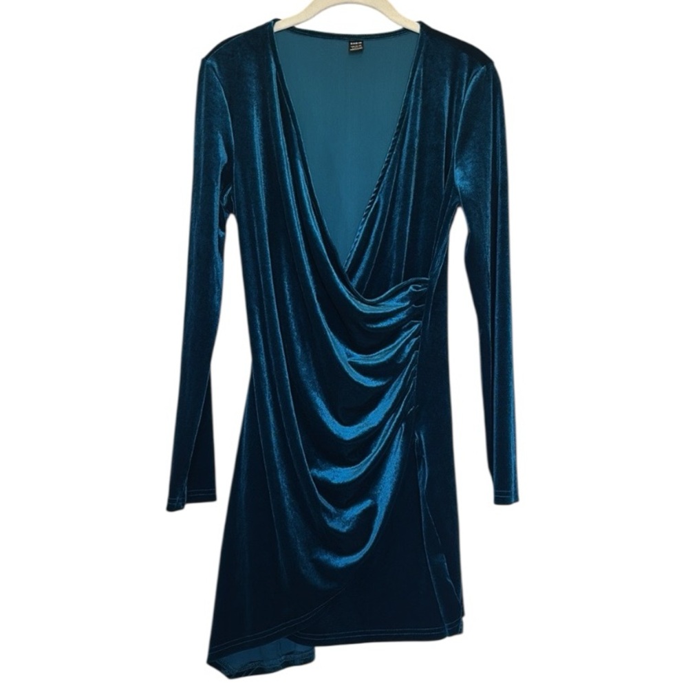 Blue Velvet Long Sleeve Dress